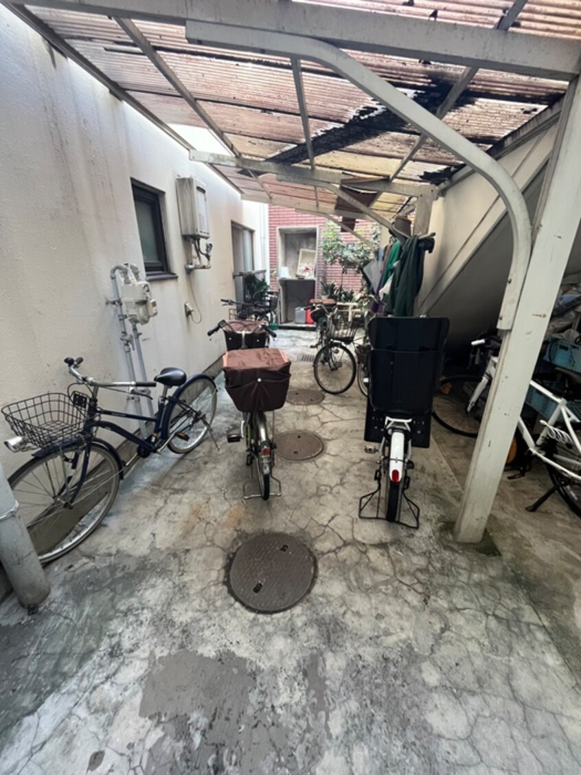 駐輪場 ハルモニア平町