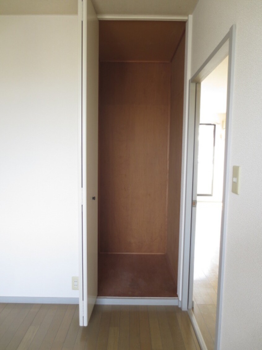 収納 パレ－シャル辻堂