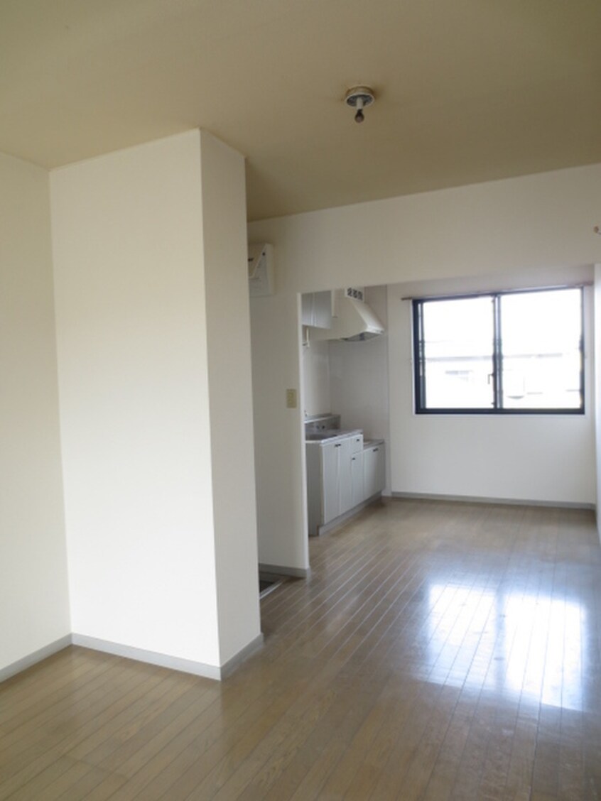 居室 パレ－シャル辻堂