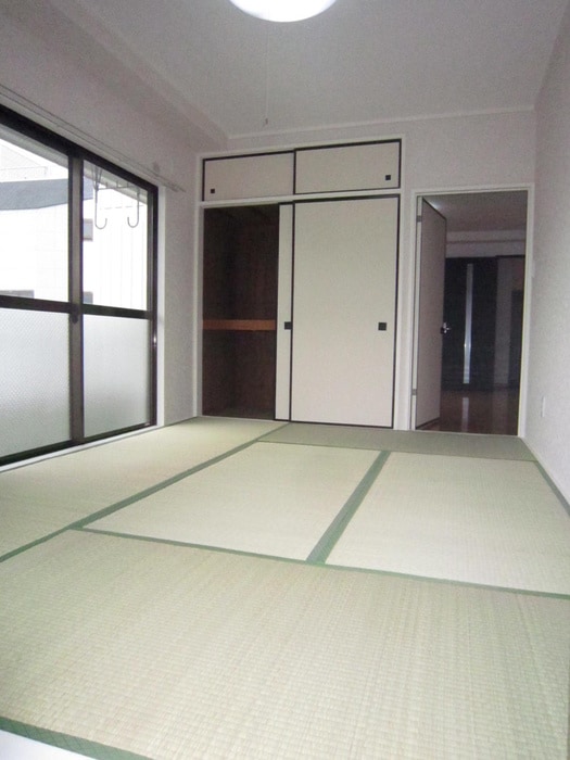 居室 竹の塚ロ－ヤルコ－ポ(201)