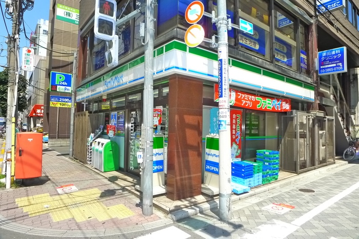 ファミリーマート(コンビニ)まで78m AYロッソ浅草橋