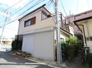 入内島アパートの外観