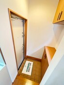 玄関 シャルム湘南台