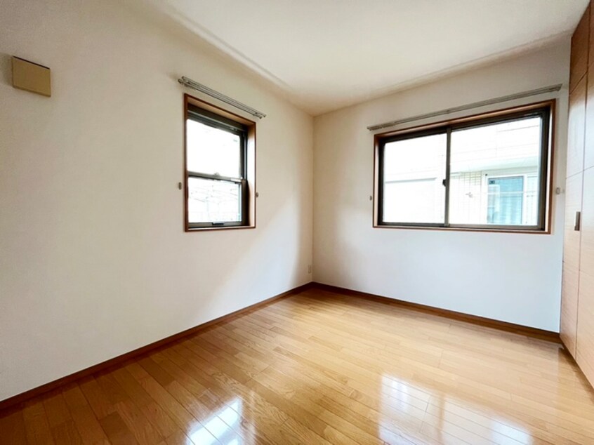 居室 シャルム湘南台