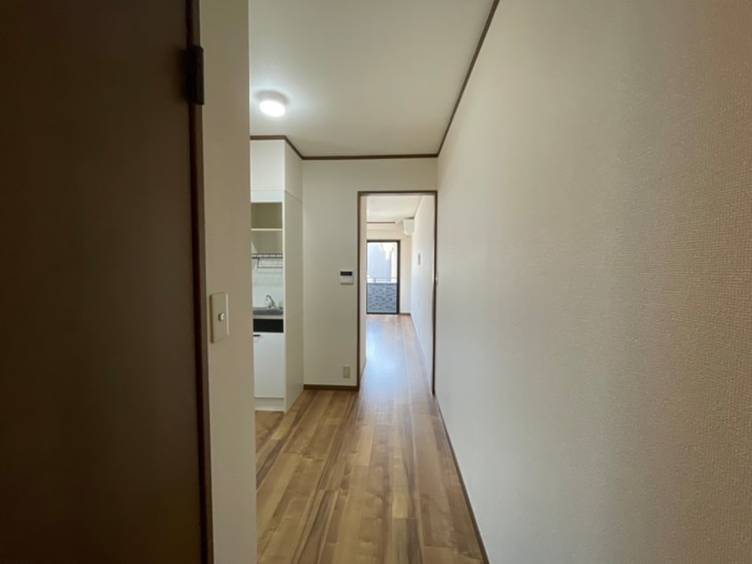 廊下 フォレスト春日