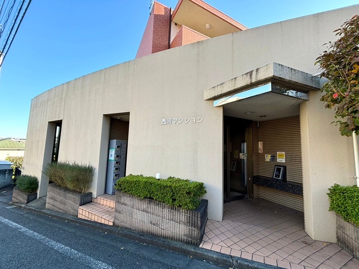 エントランス部分 西河マンション