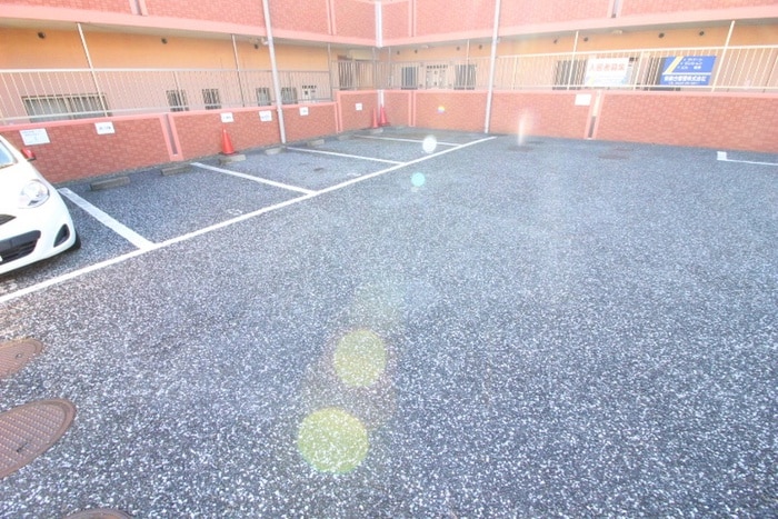 駐車場 西河マンション