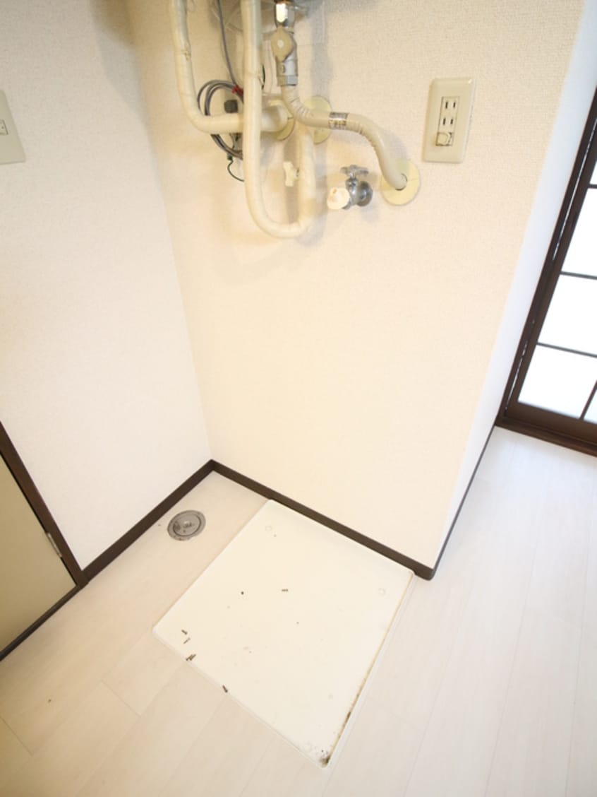 洗濯機置場 ヴィレッジ　シダ－