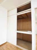 収納 ローラ中央