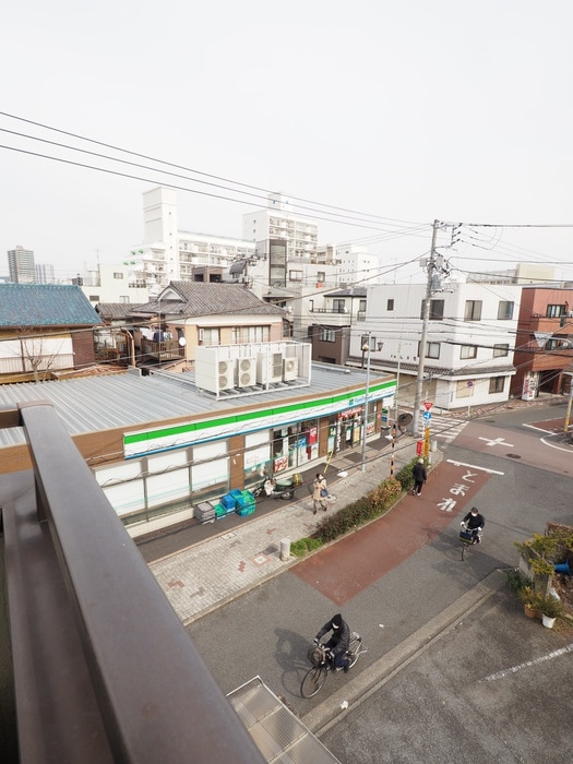 室内からの展望 ローラ中央