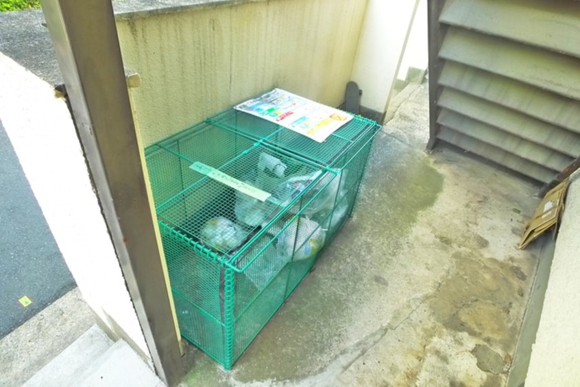 建物設備 アパルトイト－