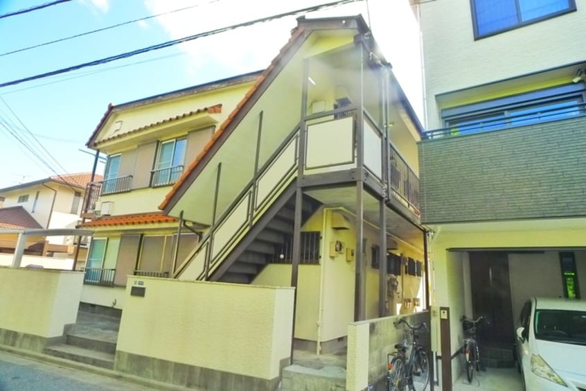 外観写真 アパルトイト－