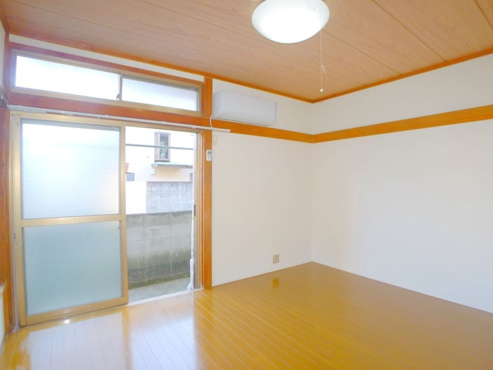 室内からの展望 アパルトイト－