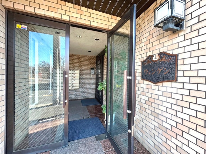 エントランス部分 ウェンゲン（中落合）