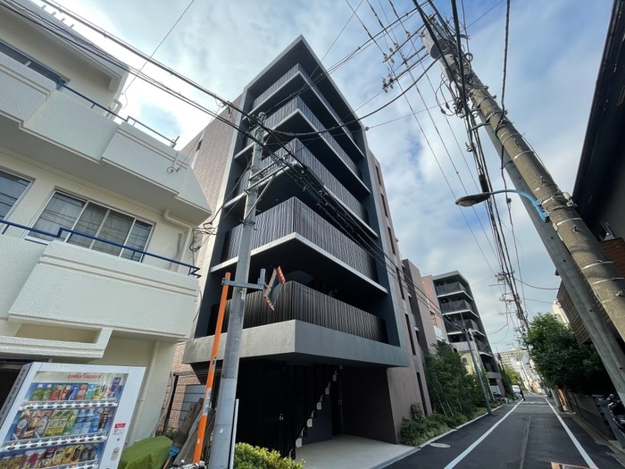 外観写真 ｼｰｽﾞﾝﾌﾗｯﾂ高田馬場ﾘﾊﾞｰｻｲﾄﾞｻｳｽ