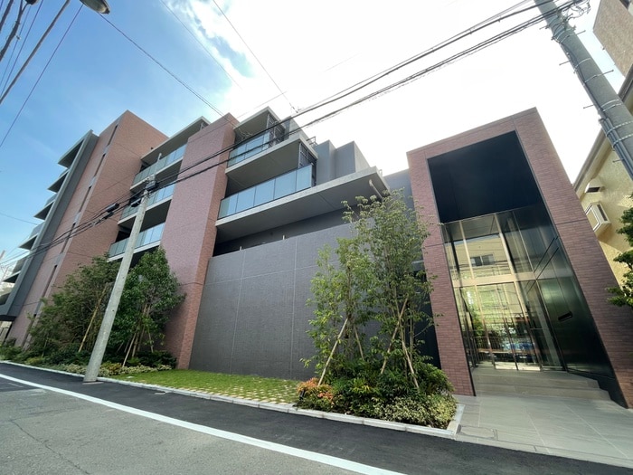 外観写真 ｼｰｽﾞﾝﾌﾗｯﾂ高田馬場ﾘﾊﾞｰｻｲﾄﾞｻｳｽ