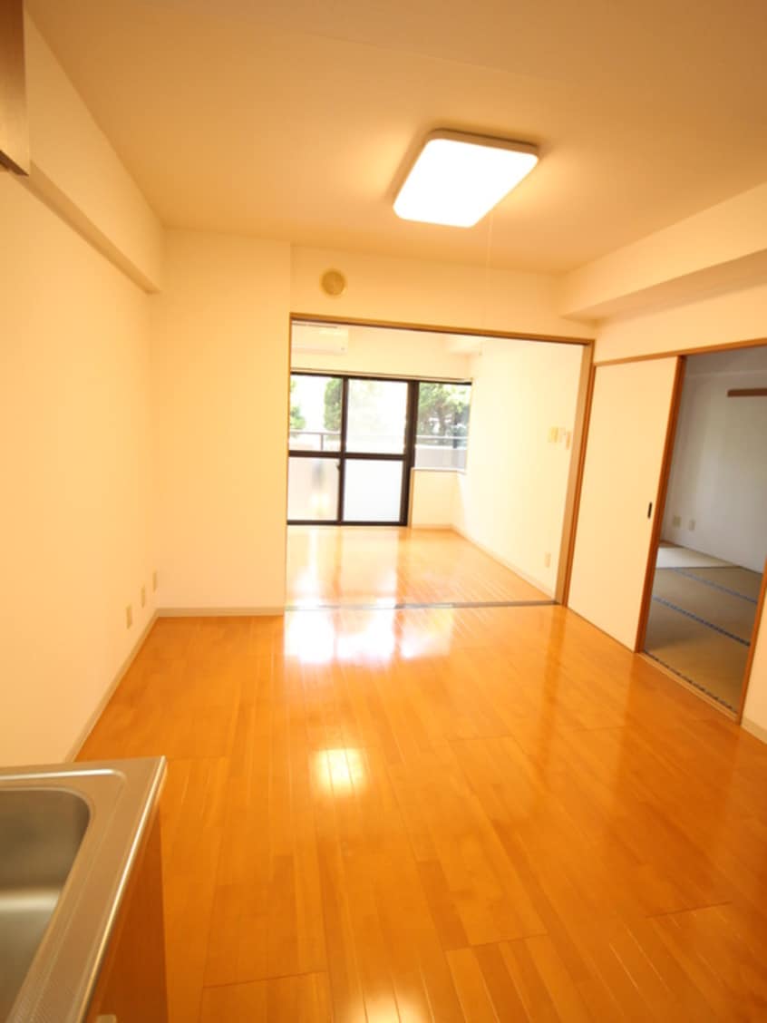 居室 ガ－デン山イ－スト