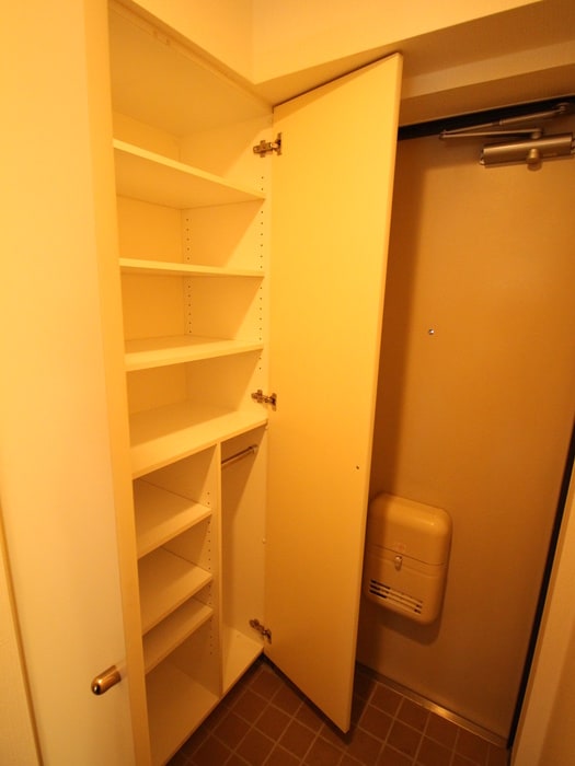 靴箱 ガ－デン山イ－スト