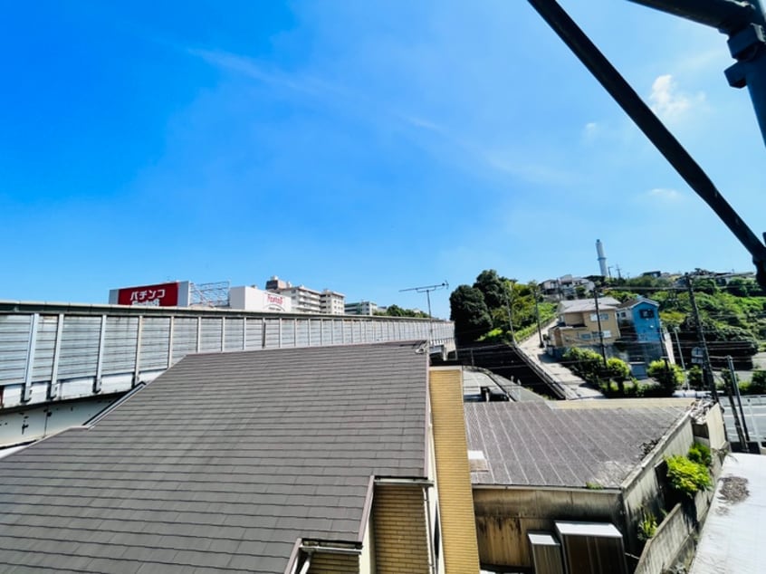 室内からの展望 M・ステージ保土ヶ谷