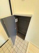 靴箱 Ｃａｓａ　Ｂｅｌｌａ 南林間