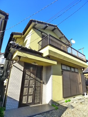 井関貸家