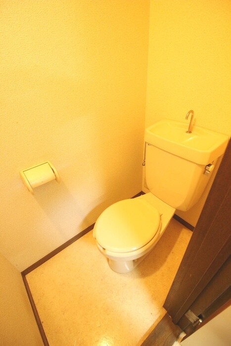 トイレ 第３栄光荘