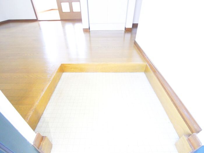 玄関 コ－ポラス英