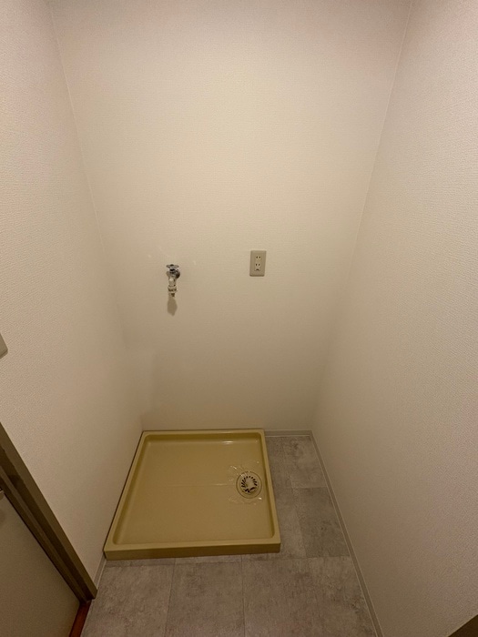 洗濯機置場 グランドール　ラシン