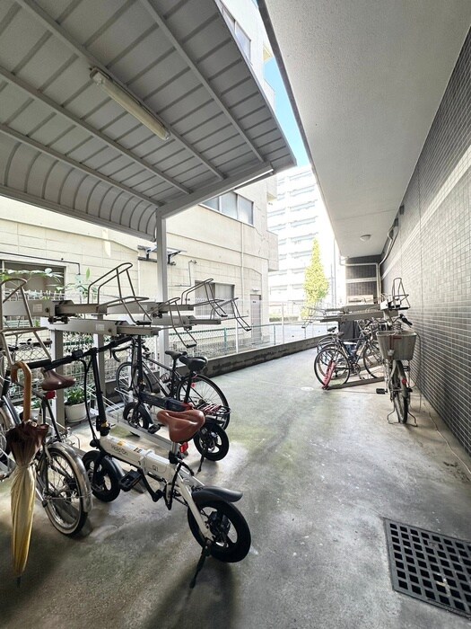 駐輪場 ペイサ－ジュ文京