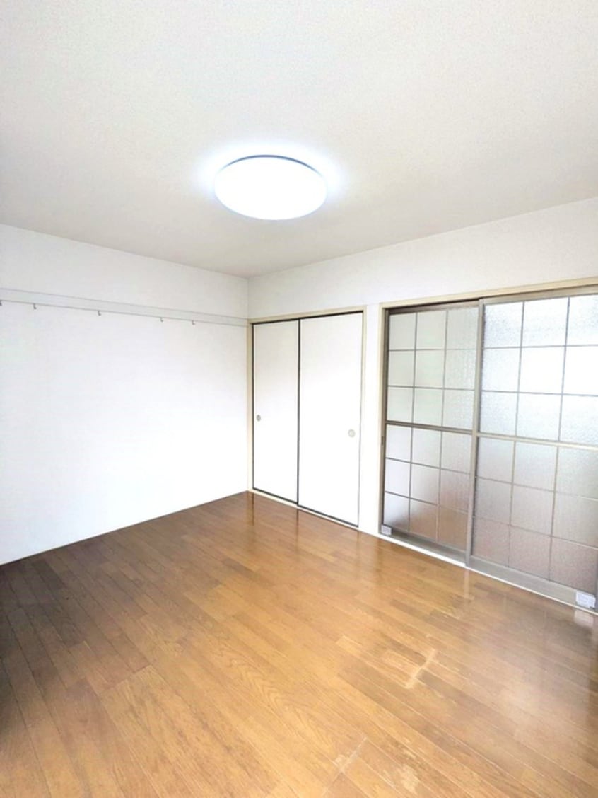 居室 ハイツ・エバ－グリ－ンⅠ