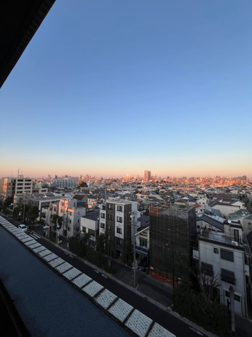 室内からの展望 MYRIA RESIDENCE Senzoku