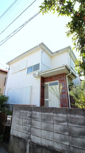 岡村方貸家