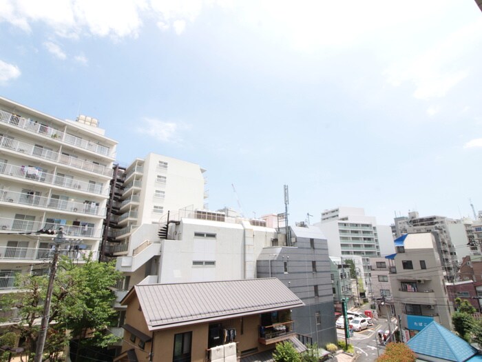 室内からの展望 レジディア目白