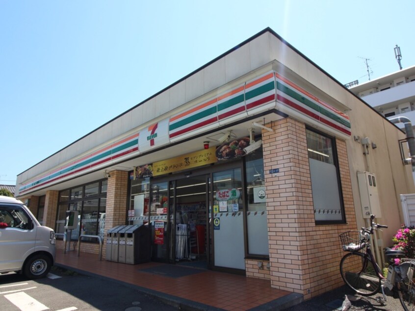 セブンイレブン 横浜高田東3丁目店(コンビニ)まで612m Kolet高田#09