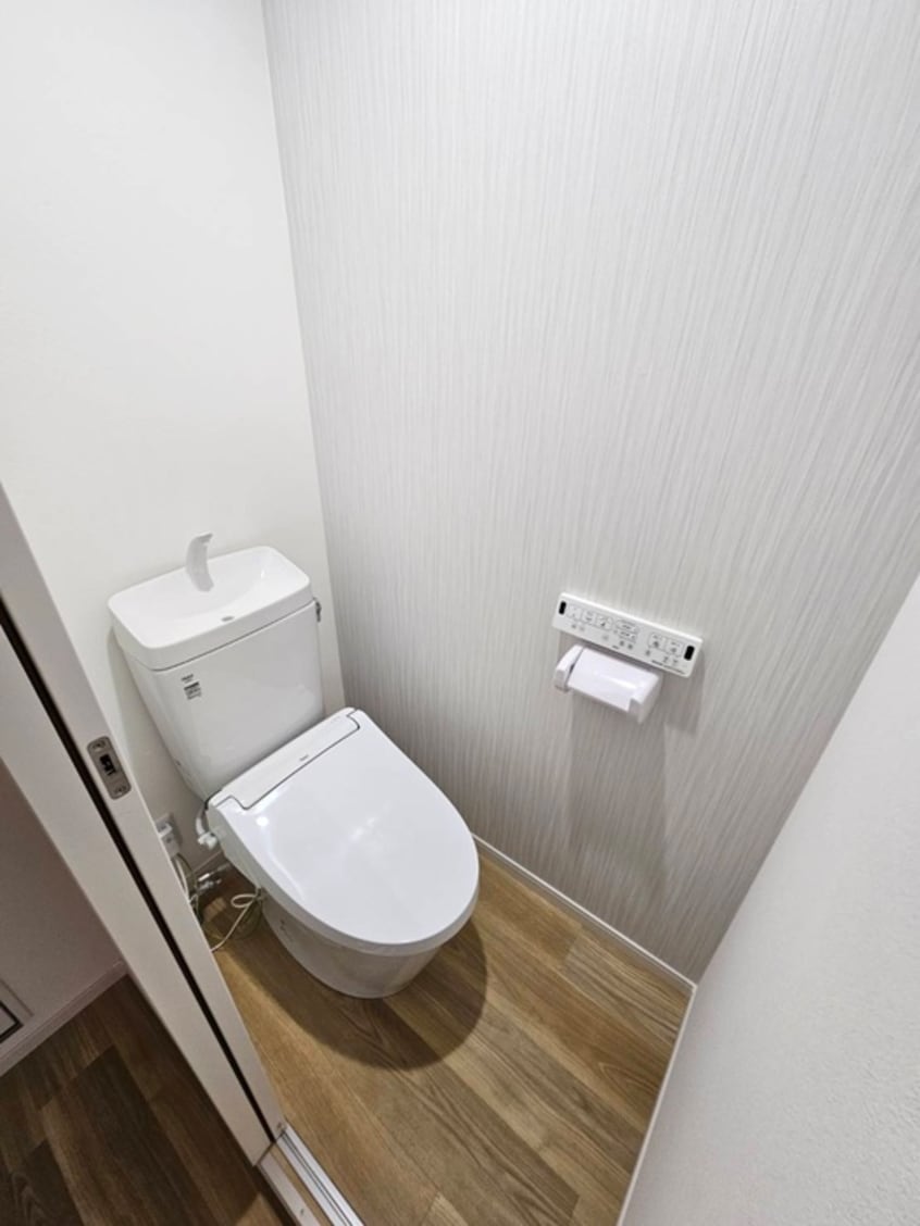 トイレ ヴィラセレ－ナ中野（２０７）