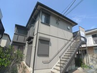 スリーアレマーナ