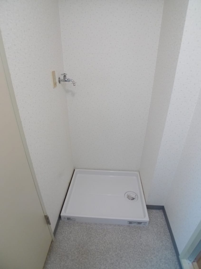 洗濯機置場 メゾンラブニール