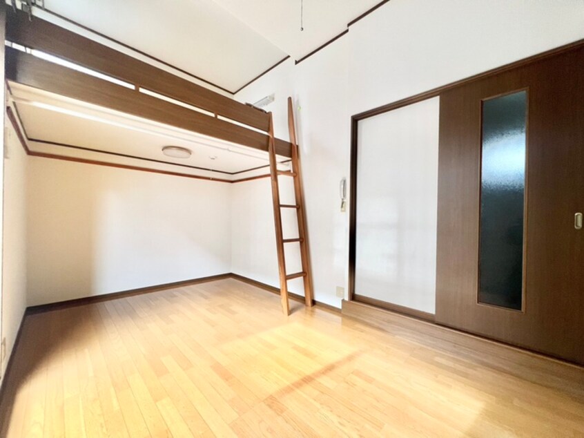 居室 ｸﾞﾘｰﾝﾋﾞﾚｯｼﾞ