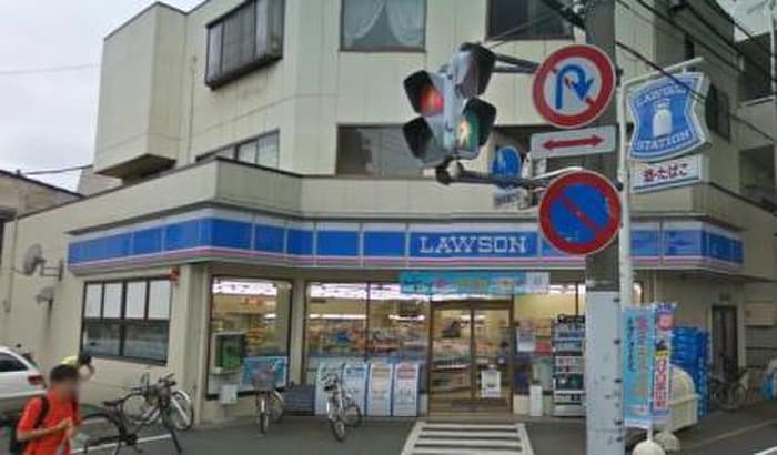ローソン調布布田店(コンビニ)まで126m パナハイツ西山