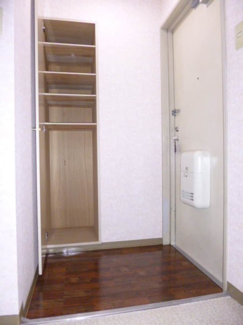 玄関 本門寺ハウス