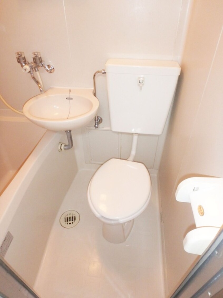 トイレ メゾン美光