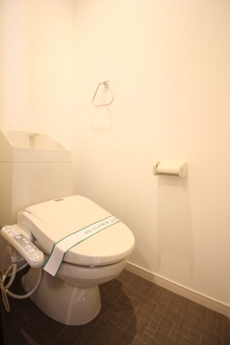 トイレ Ｌａ　Ｓｏｒｔｉｅ