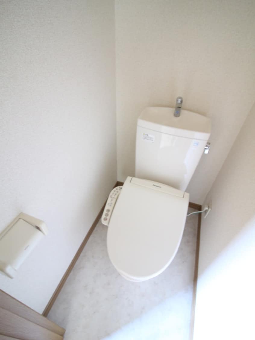 トイレ オリーブハウス