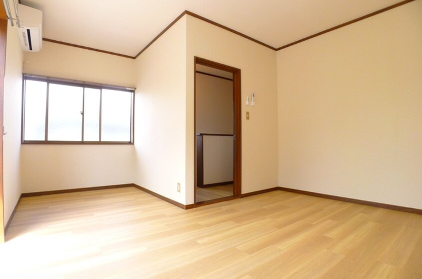 居室 スガハラハイツ　B