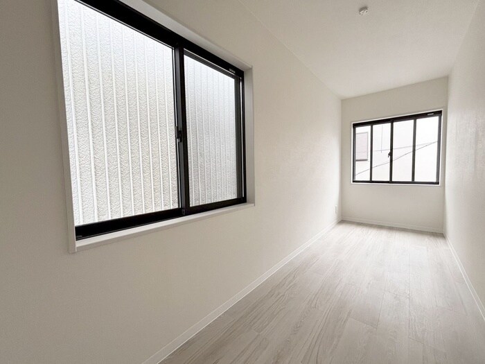居室 東松本１丁目戸建