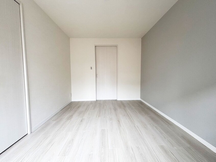居室 東松本１丁目戸建