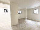 居室 東松本１丁目戸建