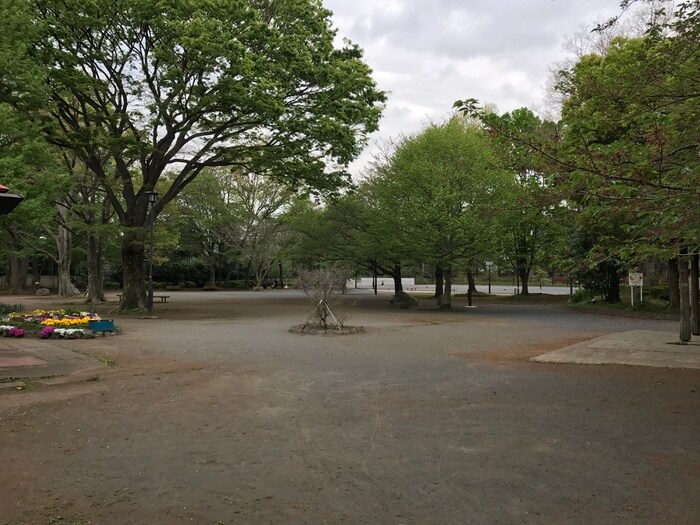 下馬中央公園(公園)まで650m ミキハウス