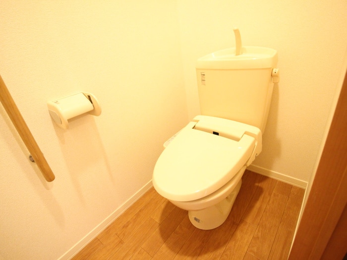 トイレ オ－クハイツ