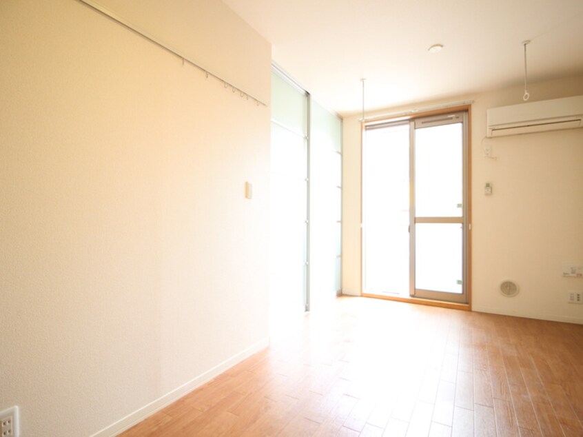 居室 オ－クハイツ